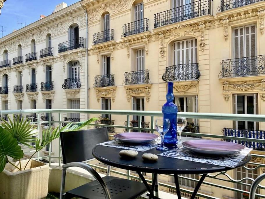 Magnificent Apartment - Carre D'Or Ницца Экстерьер фото
